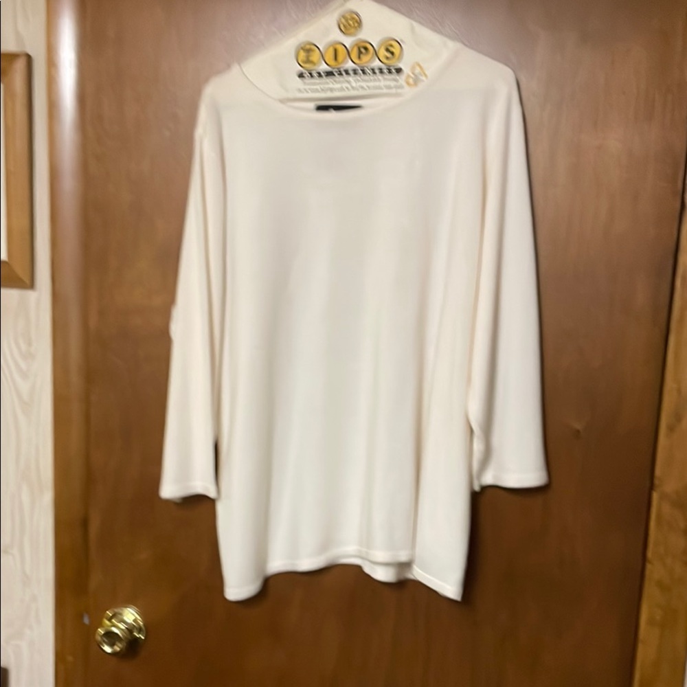 Sag Harbor White and Blue Raglan 3/4 Sleeve Blouse